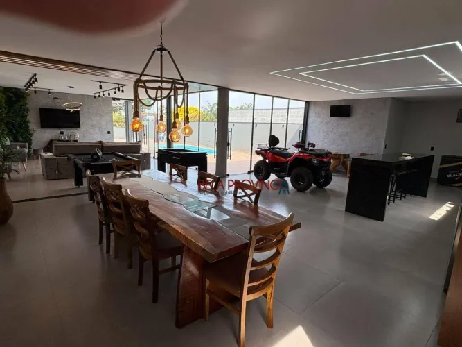 Chácara com 4 dormitórios à venda, 840 m² por R$ 1.400.000,00 - Santa Maria da Serra - San