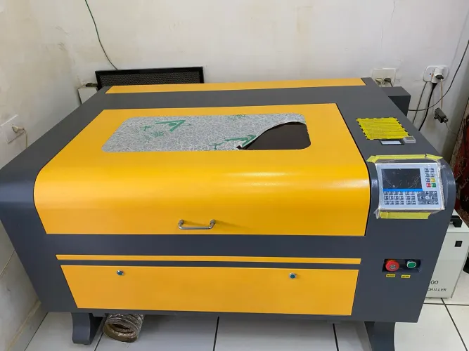 Máquina de corte Laser mdf