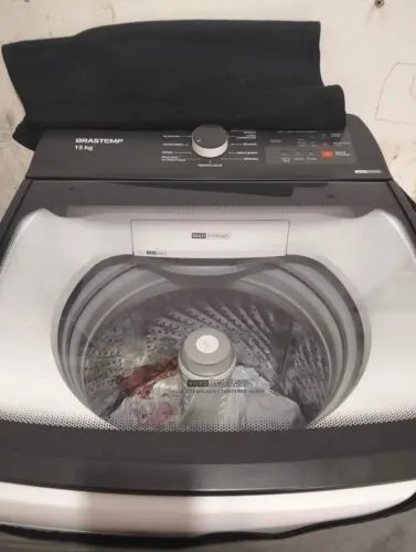 Vendo máquina de lavar roupas 15kg
