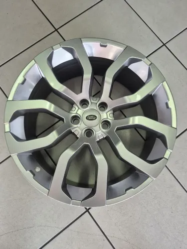 Jogo de rodas aro 22 land rover 5x120