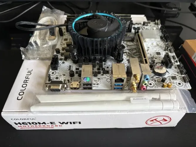 Placa mae H610 wifi +  i5 12400F + 2 x 8gb 3200 Mhz CL 16 [Novo] Leiam o anuncio