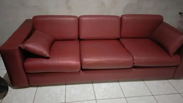 Sofá de couro