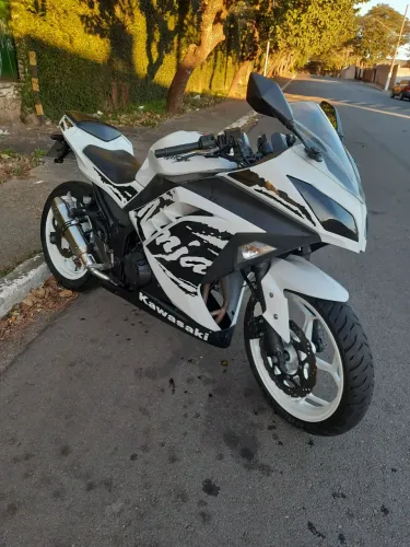 Kawasaki ninja 300 2016 moto linda!!