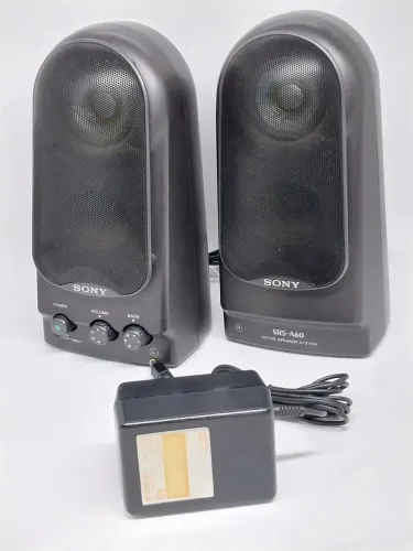 Caixa de Som Portátil Vintage Sony SRS-A60 - Made in Japan (Funcionando Perfeitamente)