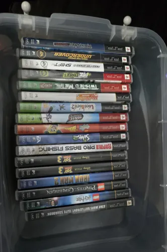 Jogos PSP *USADO* em bom estado, preço por unidade