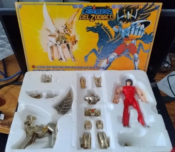 Saint Seiya | Cavaleiros dos Zodíaco | Boneco Seiya de Pégaso Saint Fighter