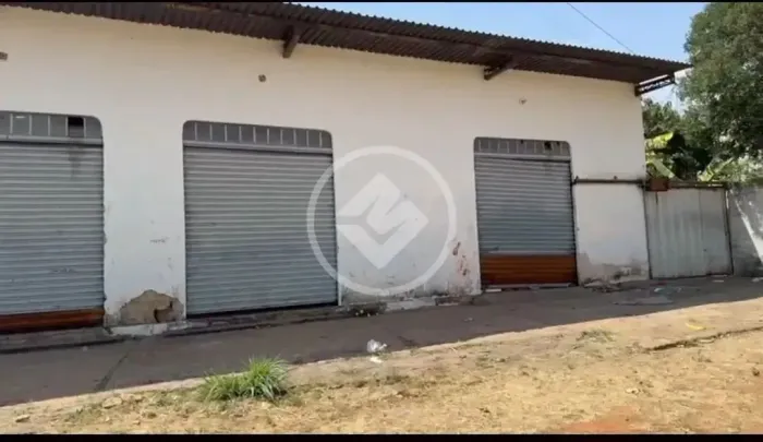 Área comercial ampla com casa - Goiânia. codigo: 145178