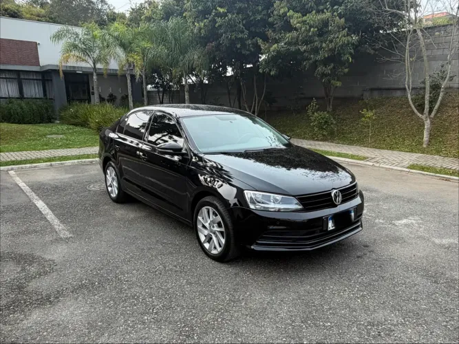 Volkswagen Jetta Trendline 1.4 TSI 16V 4P Aut. 2016