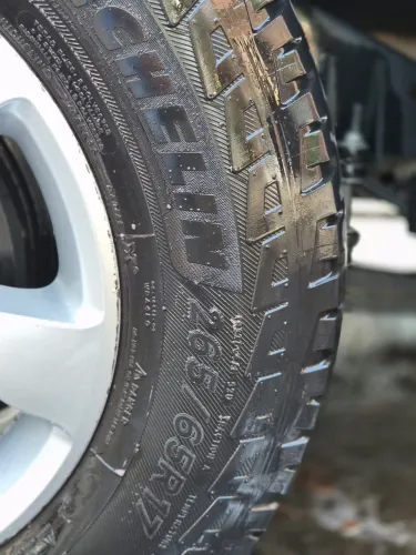 Pneu Aro 17 Michelin 265/65 R17 Para Caminhonete Usados