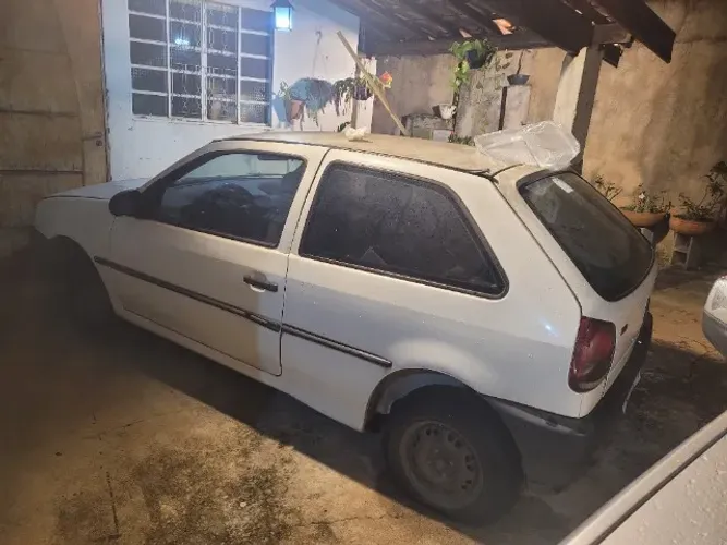 Gol para retirada de peças