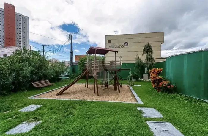Imóvel para venda possui 70 metros quadrados com 3 quartos em Fátima - Fortaleza - CE