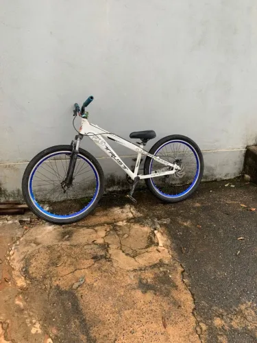 Bicicleta trust valiant aro 26