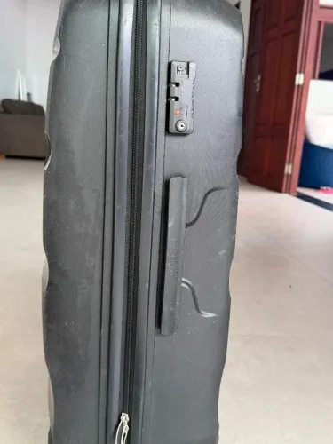 Mala 23 kilos usada
