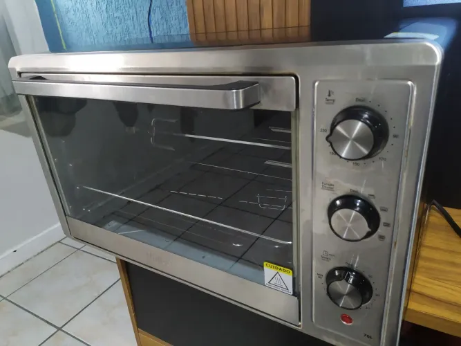 Forno elétrico Philco 70 litros