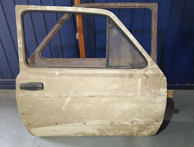 Porta fiat 147