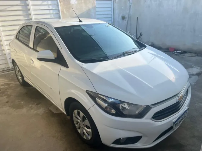 Chevrolet Onix Hatch LT 1.0 8V Flex Mec. 4P 2017
