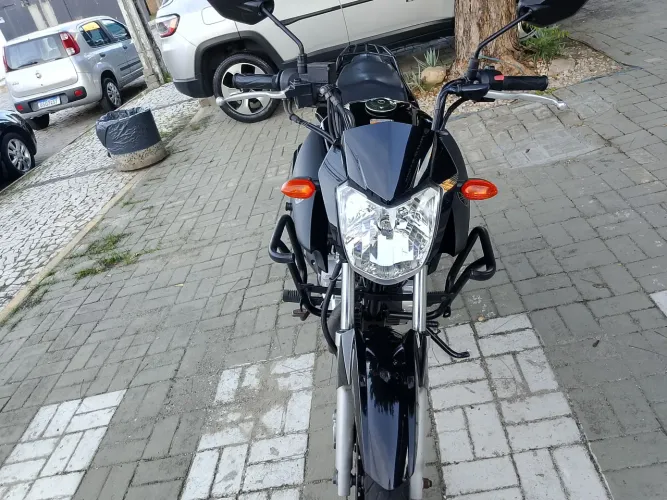 FACTOR 125i EXTRA 27K RODADOS