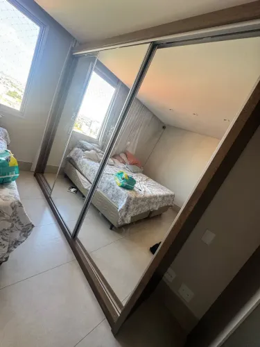 Guarda roupa casal
