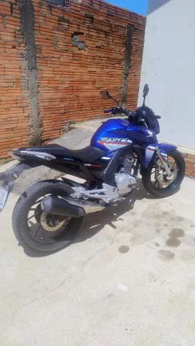 Honda CB Twister 2022 | Único Dono | Conservada | Oportunidade