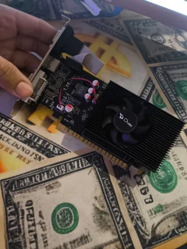 Placa de Vídeo GT 730 4GB. funcionando perfeitamente