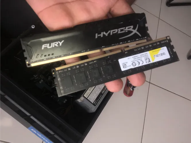 Memória ram DDR3 8gb 4 unidades