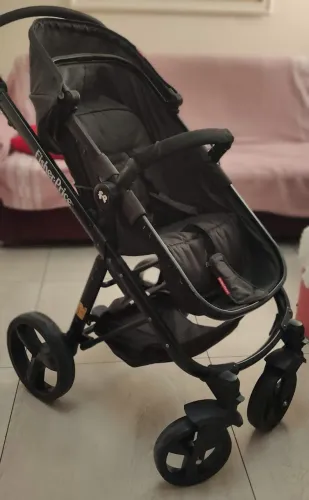 Carrinho de Bebê Fisher Price Berço Com Moisés Hero