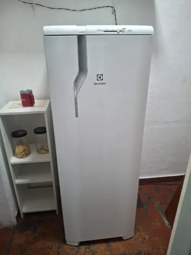Geladeira Eletrolux RDE33 Excelente Estado