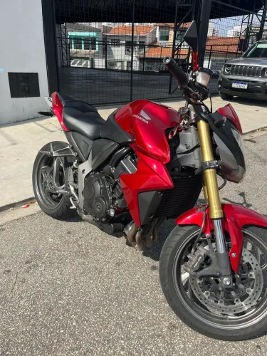 Honda CB 1000R