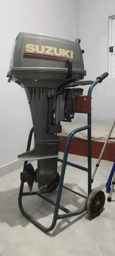 Motor de Popa Suzuki 15HP