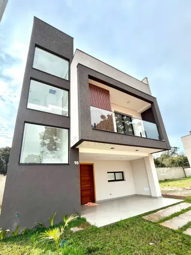 Triplex com 3 quartos e 1 suite
