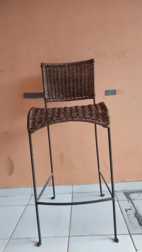 Banqueta de aço