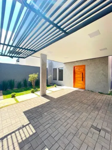 CASA A VENDA EM MARINGÁ