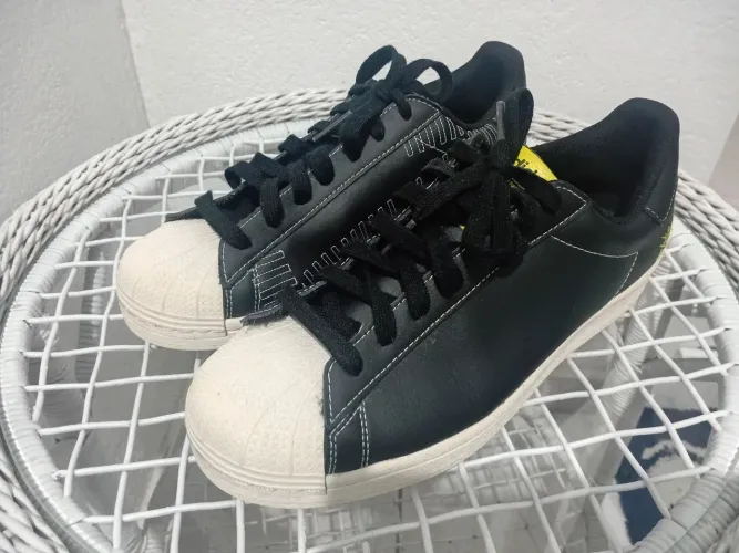 Tenis adidas superstar pure Shibuya 40