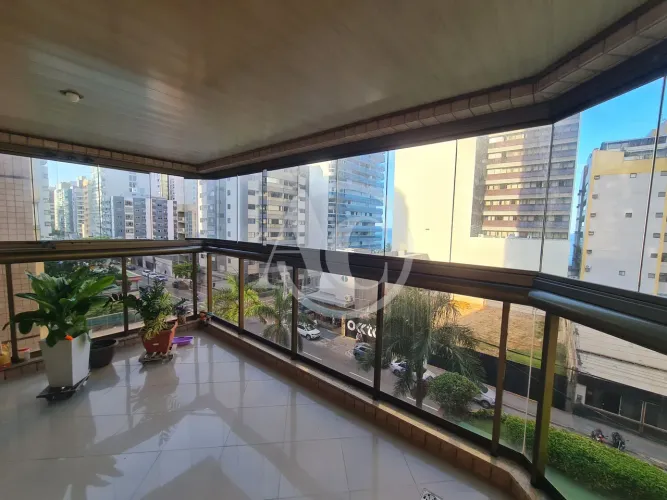Apartamento à venda em Vila Velha-ES: 4 quartos, 2 suítes, 2 salas, 4 banheiros, 2 vagas d