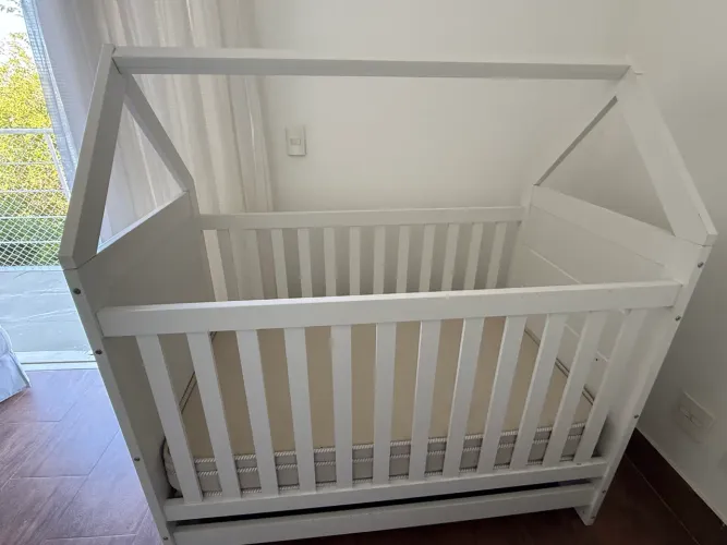 Berço Montessori Henn Americano