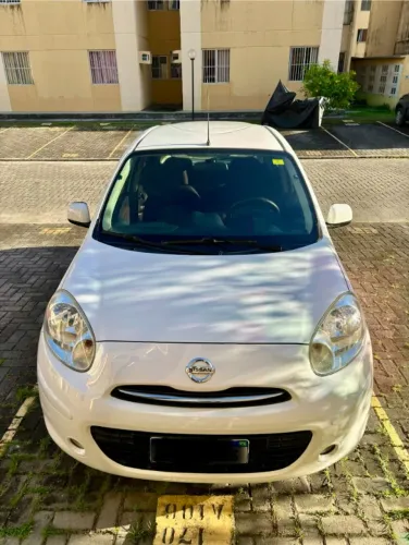 Nissan March S 1.0 16V Flex Fuel 5P 2013