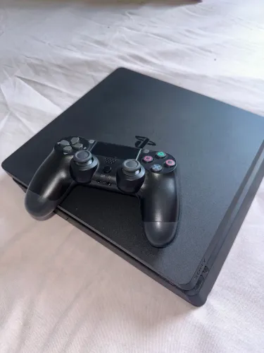 Ps4 slim