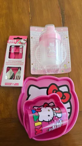 Kit Hello Kitty importado