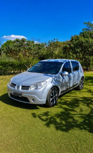 Renault Sandero Authentique Hi-flex 1.0 16V 5P 2011