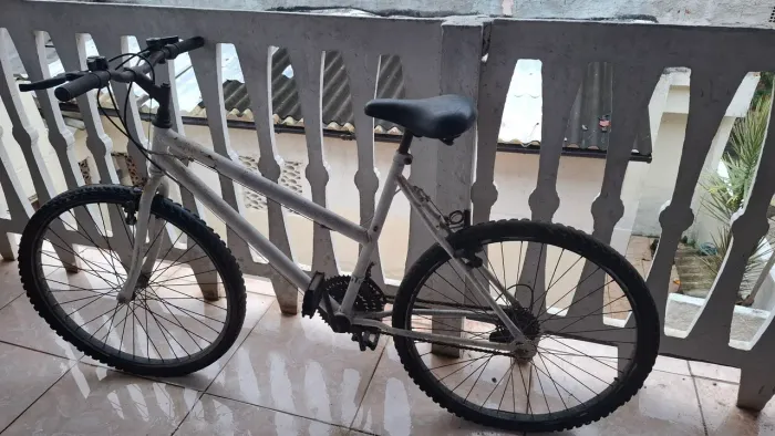 Bicicleta com marcha