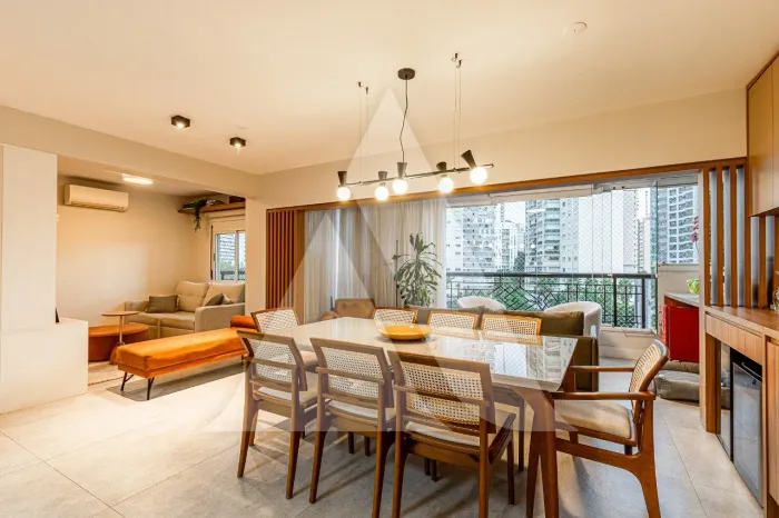 Apartamento próximo à Escola Mobile e ao Parque Ibirapuera com bom custo-benefício