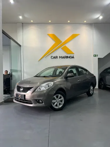 Nissan Versa SL 1.6 16V Flex Fuel 4P Mec. 2014