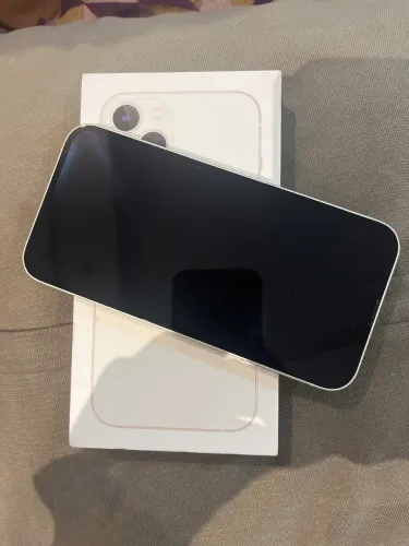 Vende-se Iphone 13 128gb em bom estado