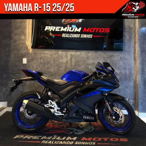 Yamaha R-15 25/25 com apenas 8.541KM