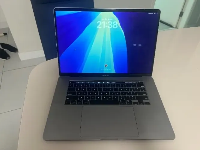 Macbook Pro Retina 16 polegadas i7 16GB Placa Video Dedicada