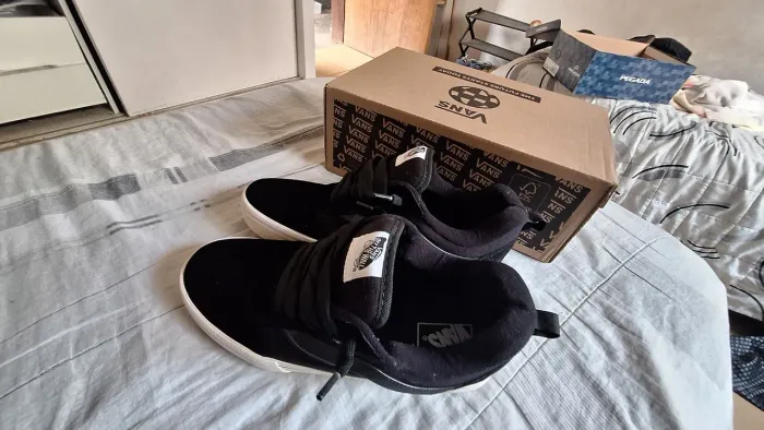 Vans knu black