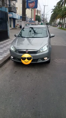 Fiat Grand Siena Essence 1.6 Flex 16V 2014