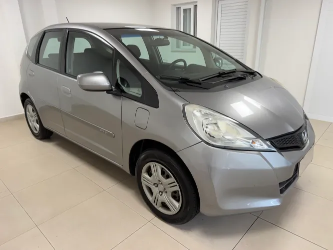 Honda Fit DX 1.4 Flex 16V 5P Mec. 2013