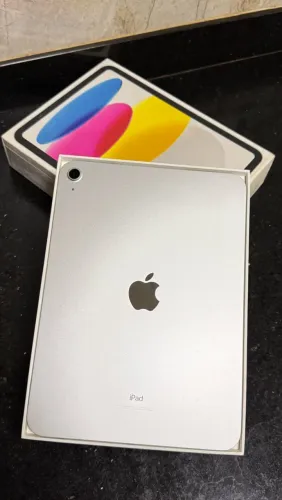 iPad 10 silver sem detalhes