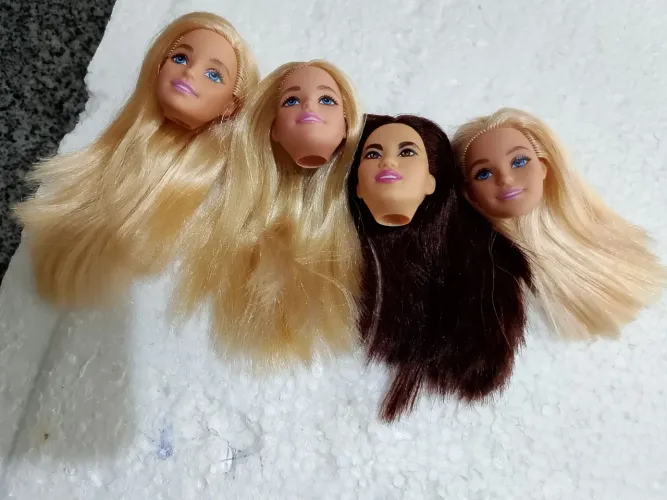 Lote de cabeças de bonecas Barbies Mattel